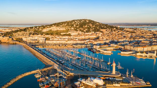 Sète is an island enclosed between the Etang de Thau to the north and the Mediterranean Sea to the south. Located in Hérault in Occitanie, France