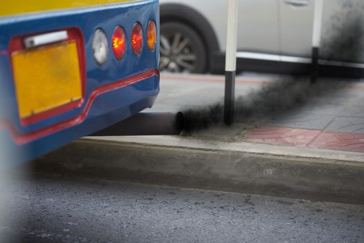 Black smoke from the exhaust pipe