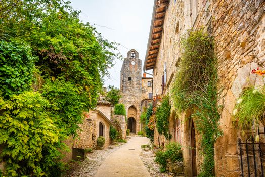 Magnificent medieval tourist village of Tarn-et-Garonne, is part of the list of the most beautiful villages in France. In the Occitanie region in the south of France