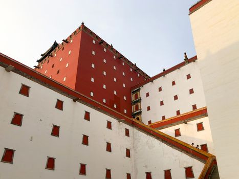 The Putuo Zongcheng Buddhist Temple, one of the Eight Outer Temples of Chengde, built between 1767 and 1771 and modeled after the Potala Palace of Tibet. Chengde Mountain Resort. China