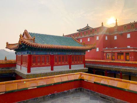 The Putuo Zongcheng Buddhist Temple, one of the Eight Outer Temples of Chengde, built between 1767 and 1771 and modeled after the Potala Palace of Tibet. Chengde Mountain Resort. China