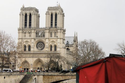 notre dame de paris cathedral in france