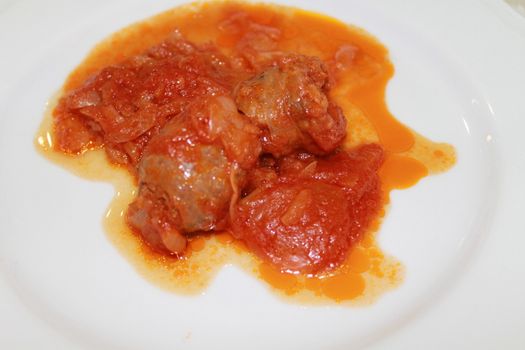 liver with tomato sauce