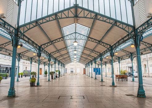 Covered vegetable market in Chartres, France