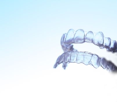 Dental retainer for correction and alignment