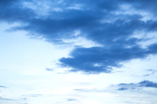 Sky with clouds that draw shapes. Tranquil and peaceful scene
