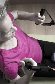 Exercises to strengthen and relax muscles in older people