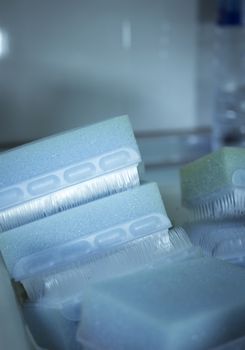 Brushes for cleaning hands and nails in the operating room