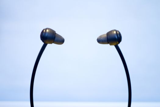 Wireless headphones. Use for business meetings with translator. No people