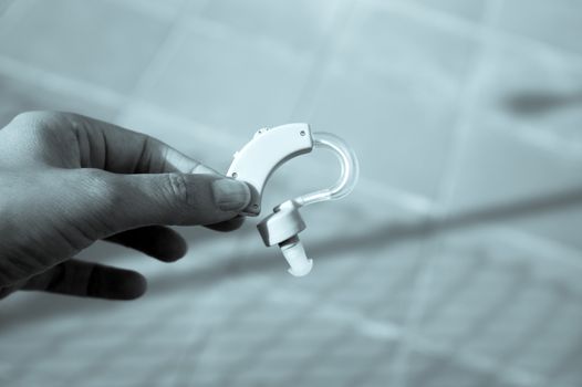Hearing aid for people with hearing impairment