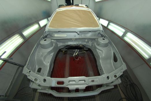 chamber for painting cars