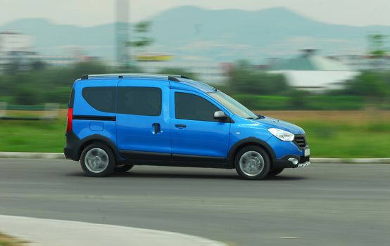 car photographed at high speeds