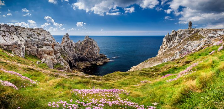 Panorama of Pointe du Pen-Hir with World War Two monument to the Bretons of Free France on the Crozon peninsula, Finistere department, Camaret-sur-Mer, Parc naturel regional d'Armorique. Brittany (Bretagne), France.