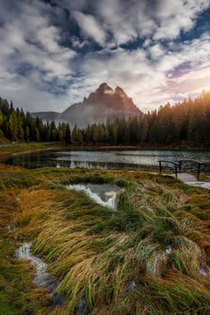 Lake Antorno (Lago di Antorno) located in Dolomites area, Belluno Province, Italy. Lake Antorno, Three Peaks of Lavaredo, Lake Antorno and Tre Cime di Lavaredo, Dolomites, Italy.