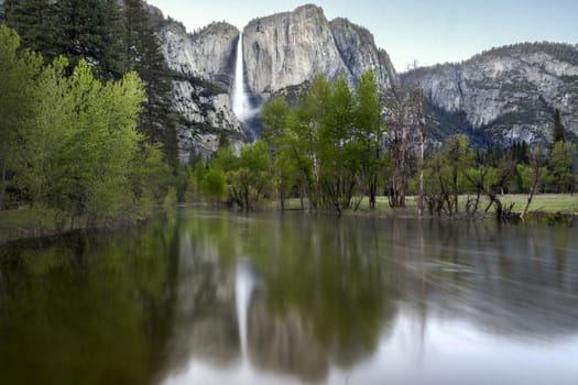 Merced river and Yosemite Falls at the blue hour