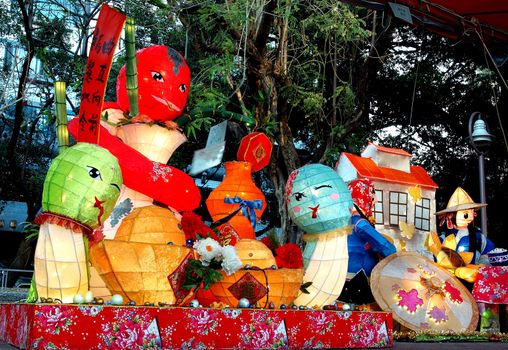 KAOHSIUNG, TAIWAN - FEBRUARY 23: Colorful lanterns are displayed during the 2013 Kaohsiung Lantern Festival on February 23, 2013 in Kaohsiung.