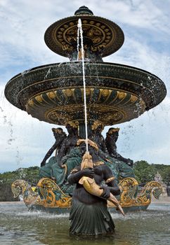 Fountaine des Mers, Place de la Concorde, Paris, France.