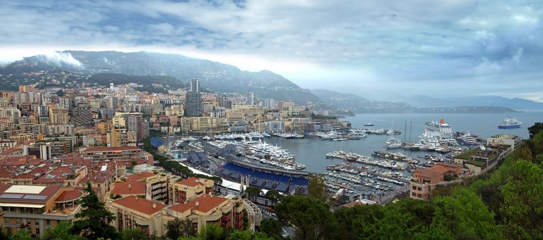 MONTE CARLO, MONACO - APRIL 28: Monaco's port panoramic view before start of Formula 1 Grand Prix on April 28, 2013 in Monte Carlo, Monaco. 

Monte Carlo, Monaco - April 28, 2013: Monaco's port panoramic view before start of Formula 1 Grand Prix