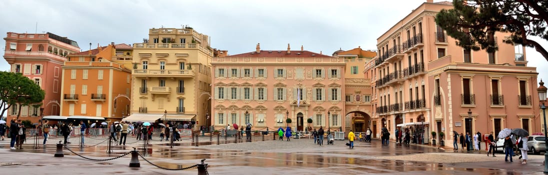 MONTE CARLO, MONACO - APRIL 28: Architecture of principality on April 28, 2013 in Monte Carlo, Monaco. Principality of the most popular destination among tourists.

Monte Carlo, Monaco - April 28, 2013: Architecture of principality. Principality of the most popular destination among tourists. Tourists are walking by square.