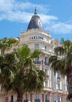 CANNES, FRANCE - MAY 6: Luxury hotel Inter Continental Carlton on May 6, 2013 in Cannes, France. It features 343 rooms. Located on the famous La Croisette

Cannes, France - May 6, 2013: Luxury hotel Inter Continental Carlton. It features 343 rooms. Located on the famous La Croisette