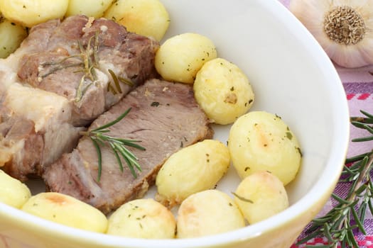 Pork roast with roasted potatoes