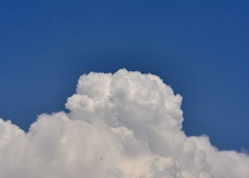 zoom big clouds in blue sky landscape