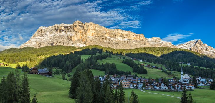 Great view of the National Park Dolomites (Dolomiti), famous location, Tyrol, Alp, Italy, Europe. Dramatic and picturesque scene. Beauty world.