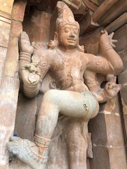 Majestic view of monolithic god sculpture at Brihadeeswar temple