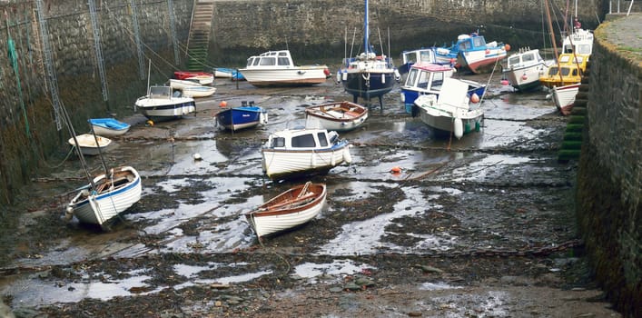 Both Panoramic and some more detailed images of beautiful Coastal scenes.