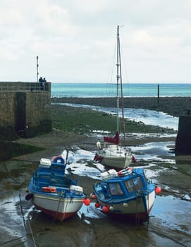 Both Panoramic and some more detailed images of beautiful Coastal scenes.