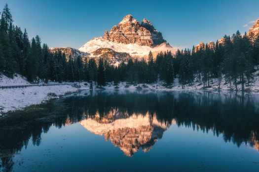Antorno lake with famous Tre Cime di Lavaredo (Drei Zinnen) mount. Dolomite Alps, Province of Belluno, Italy, Europe. Beauty of nature concept background.