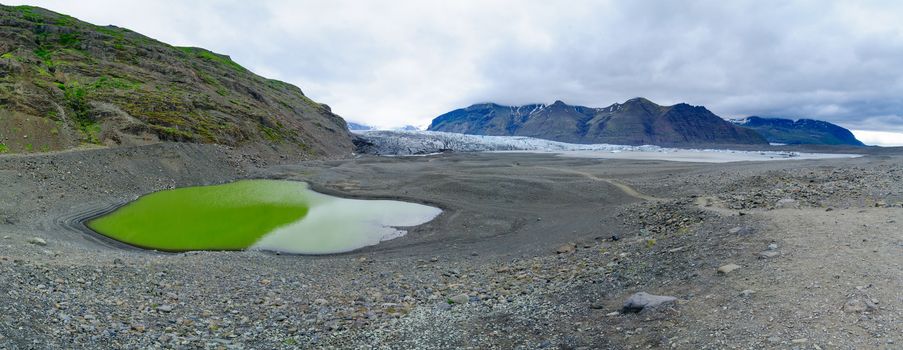 View of the Skaftafellsjokull glacier, in Skaftafell, south Iceland