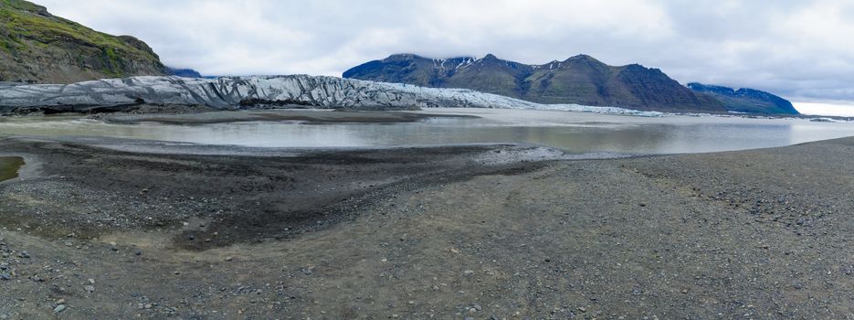 View of the Skaftafellsjokull glacier, in Skaftafell, south Iceland