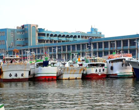 DONGGANG, TAIWAN, APRIL 28: Fishing boats at Donggang harbor prepare for the start of the yearly bluefin tuna fishing season on April 28, 2012 in Donggang. 