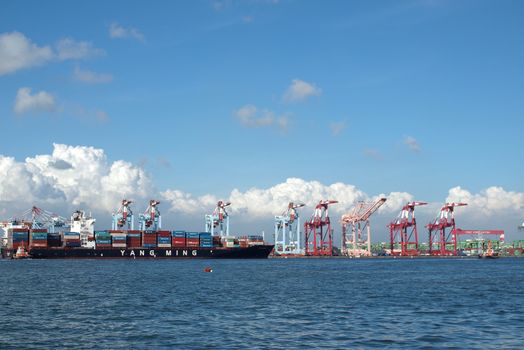 KAOHSIUNG, TAIWAN, JUNE 16: Yang Ming Marine Transport Corp, the second-largest container shipper says it expects to return to the black this month, with profitability further rebounding in the third quarter, on June 16, 2012 in Kaohsiung.