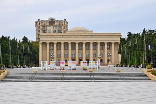 15-10-2018 Baku.Azerbaijan.Azerbaijan State Museum Center located in the center of Baku. View from the boulevard.