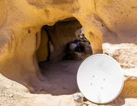 Satellite bowl before an inhabited cave in Kapadokien