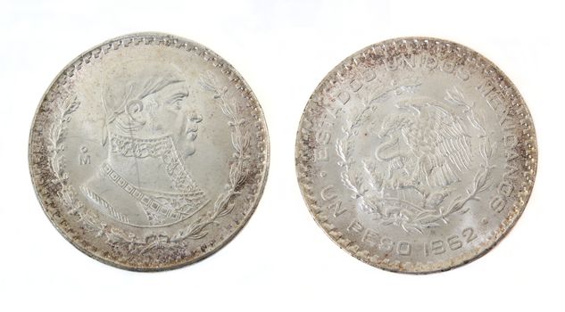 1962 1 Peso Coin From Mexico