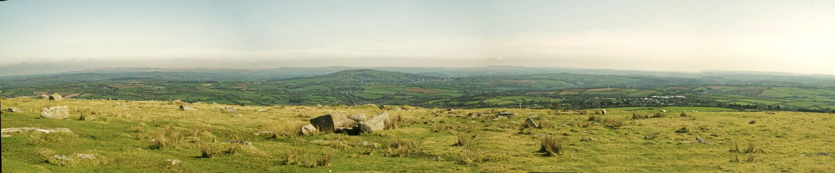 Both Panoramic and some more detailed images of beautiful country scenes.