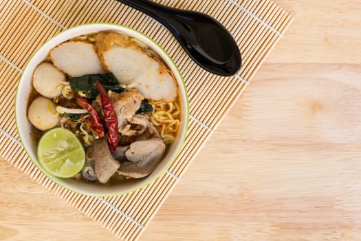 Tom Yum Spicy Soup Noodle with Fish Ball and Pork : Popular Thai Food