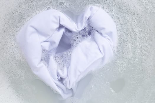 Soak a cloth before washing, white cloth, Heart shape