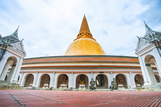 The tallest Stupa in Thailand Phra Pathomchedi in Nakhon Pathom Province, Thailand.