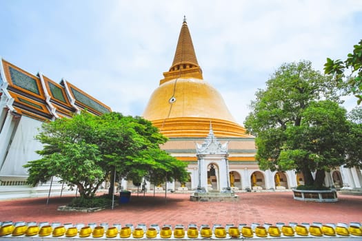 The tallest Stupa in Thailand Phra Pathomchedi in Nakhon Pathom Province, Thailand.