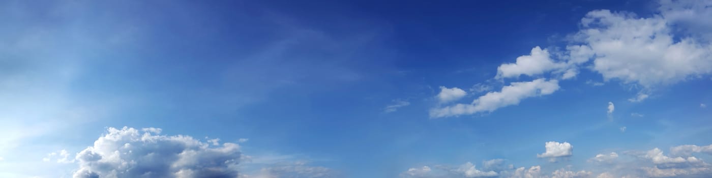 Panorama sky with cloud on a sunny day. Beautiful cirrus cloud.