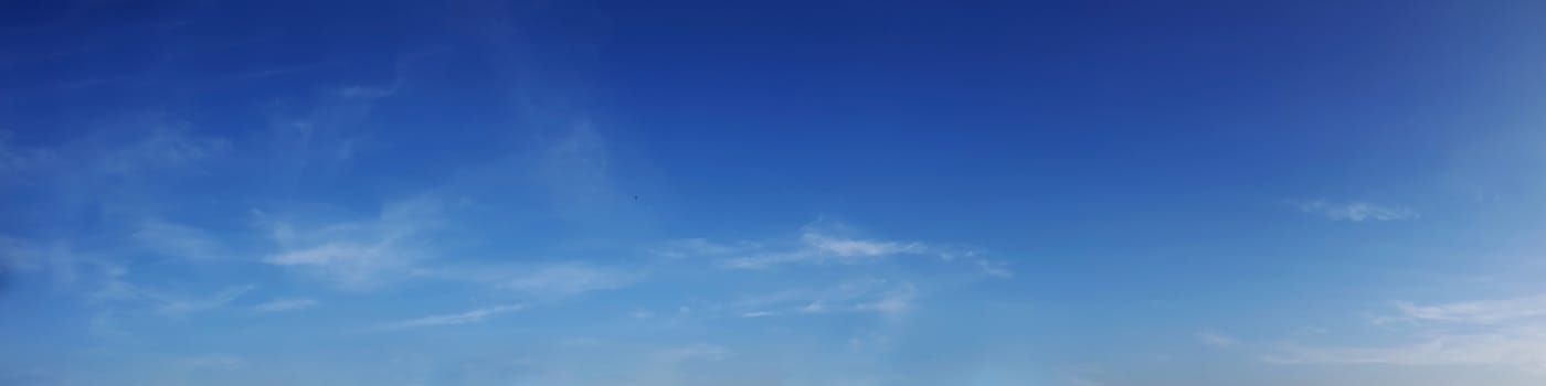 Panorama sky with cloud on a sunny day. Beautiful cirrus cloud.