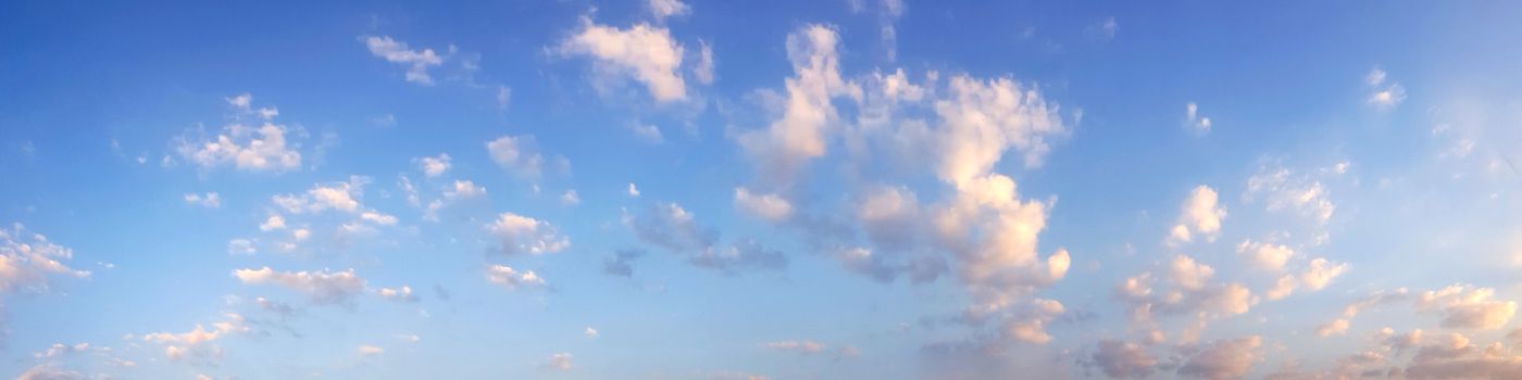 Panorama sky with cloud on a sunny day. Beautiful cirrus cloud.