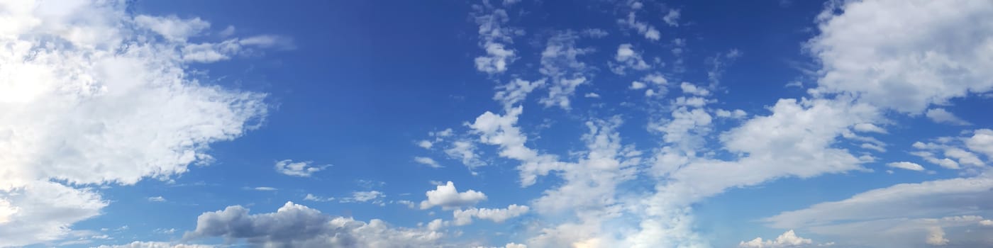 Panorama sky with cloud on a sunny day. Beautiful cirrus cloud.