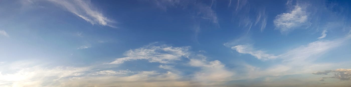 Panorama sky with cloud on a sunny day. Beautiful cirrus cloud.