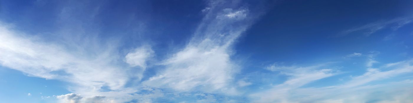 Panorama sky with cloud on a sunny day. Beautiful cirrus cloud.