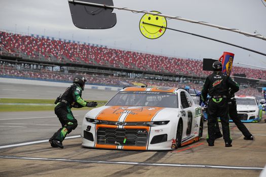 Chase Elliott (9) makes a pit stop for the GEICO 500 at Talladega Superspeedway in Lincoln, Alabama.